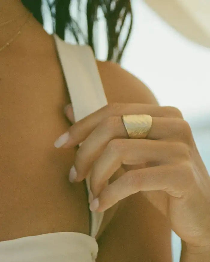 Agapée Lunaïs adjustable ring gold