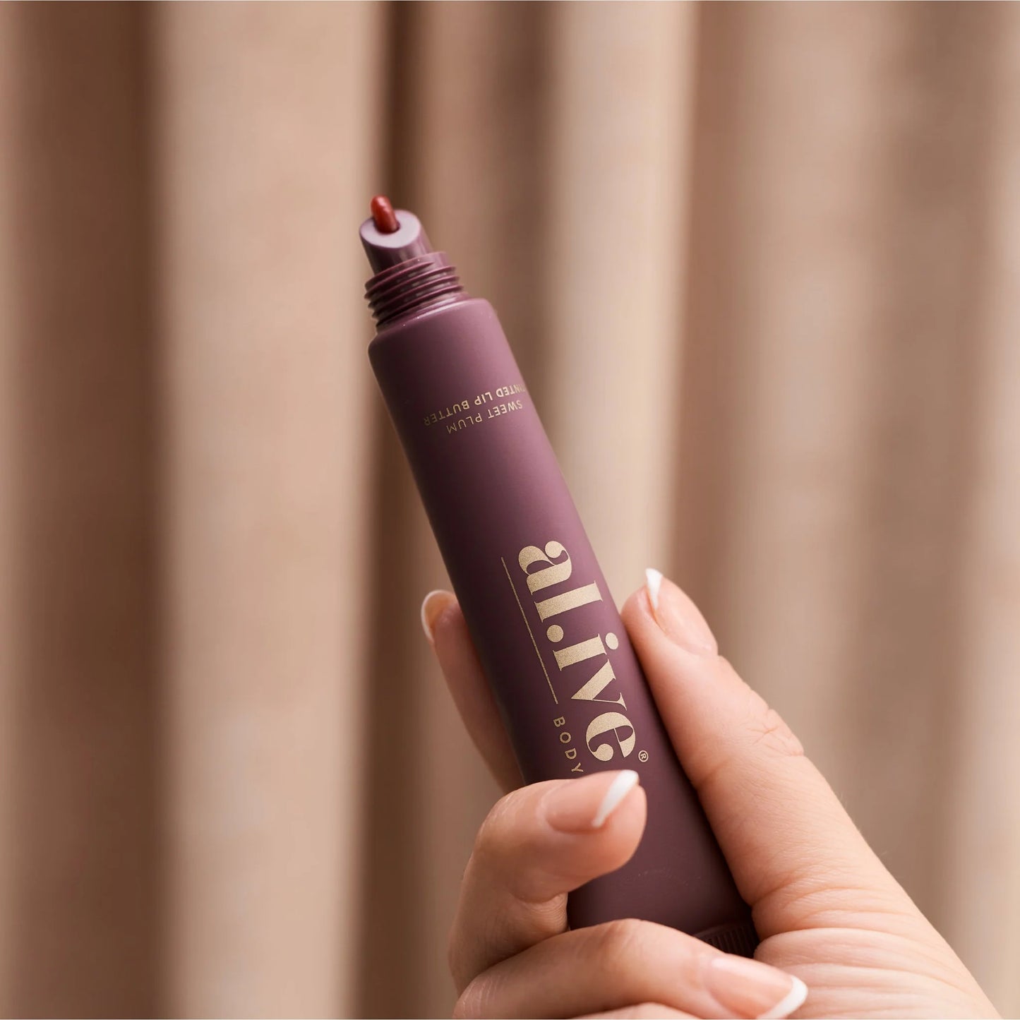 Al.ive tinted lip butter ornament sweet plum & berries 15ml