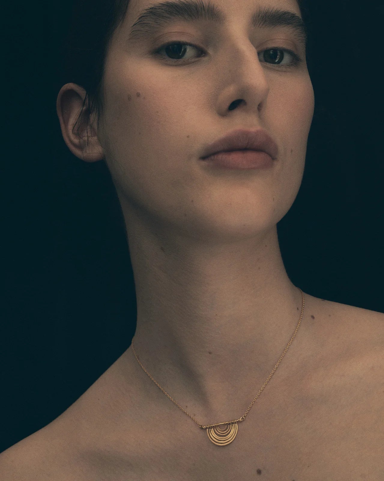 Temple of the Sun Baye necklace gold