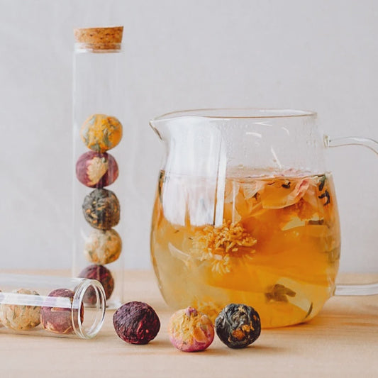 Blooming tea balls in glass tube (6)