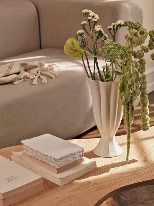 Broste Heli pedestal vase cream 22cm
