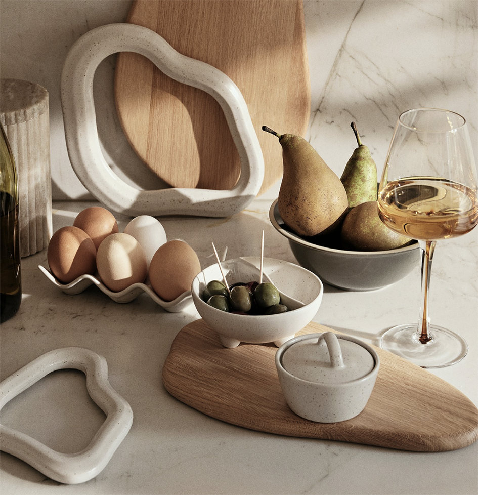 Broste oak organic shaped serving board 28cm