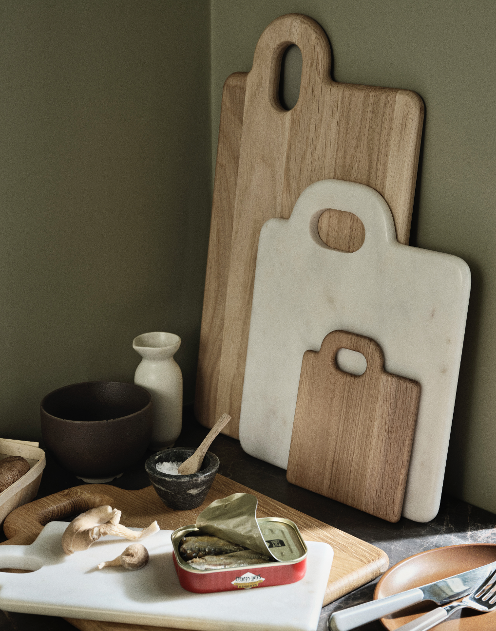 Broste oak serving board rectangle 30cm