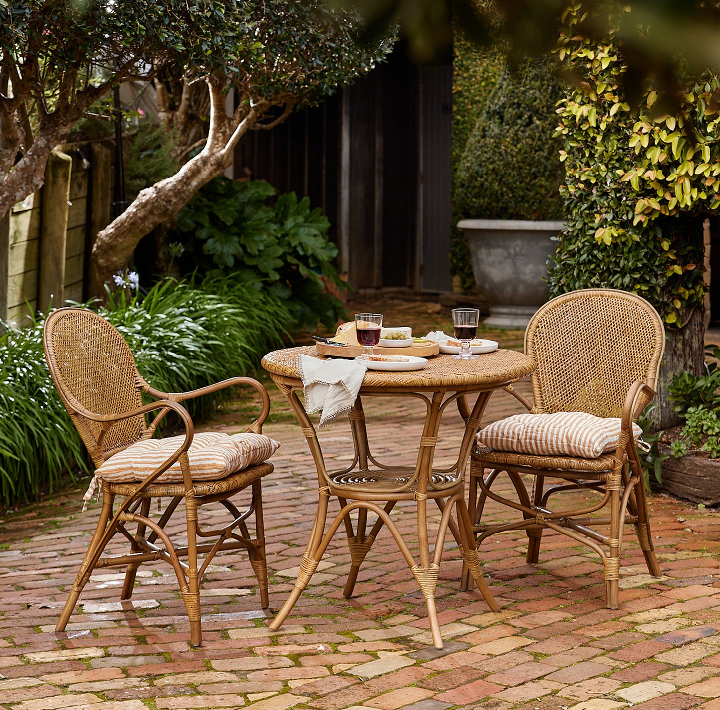 Camila bistro rattan chair