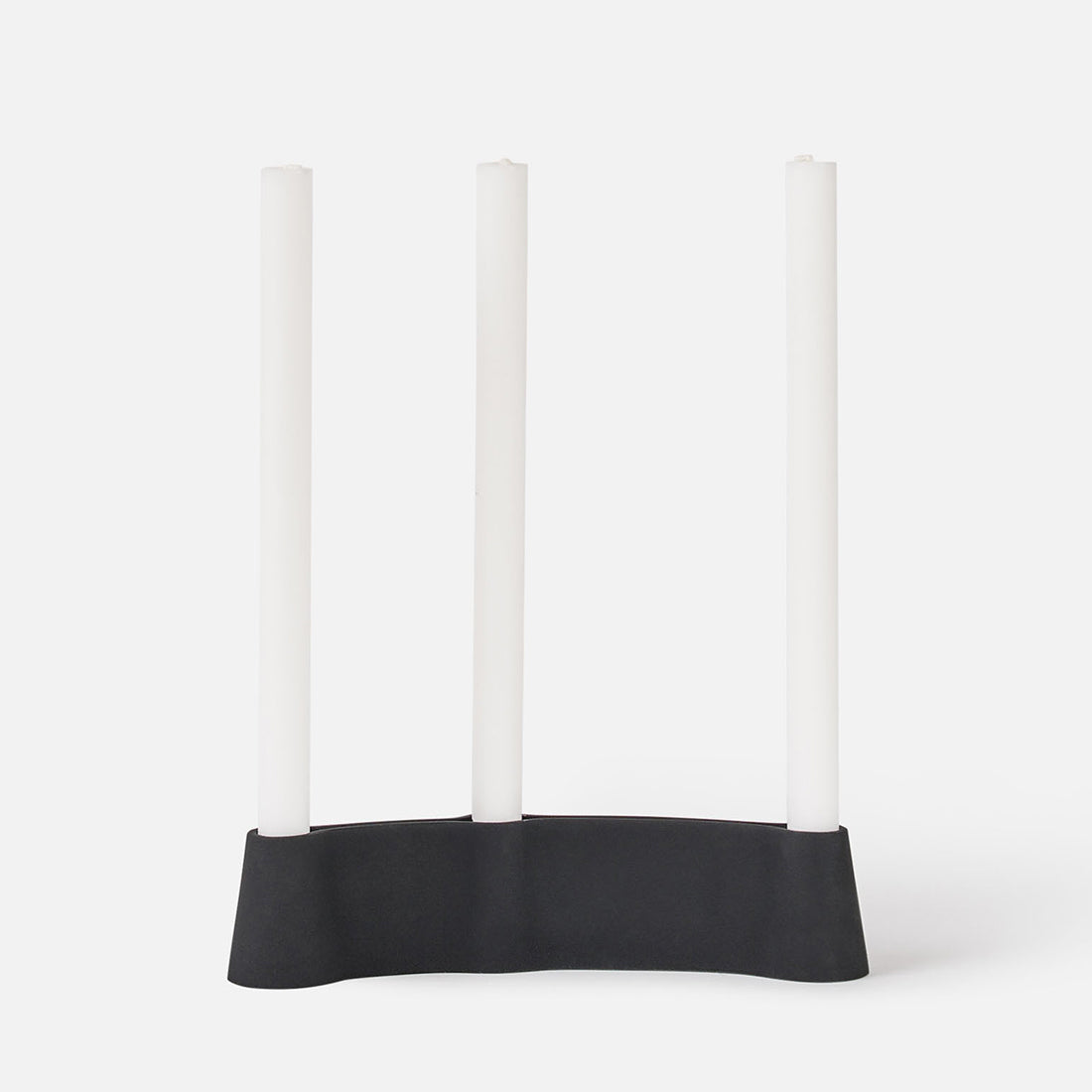 Channel triple candleholder black