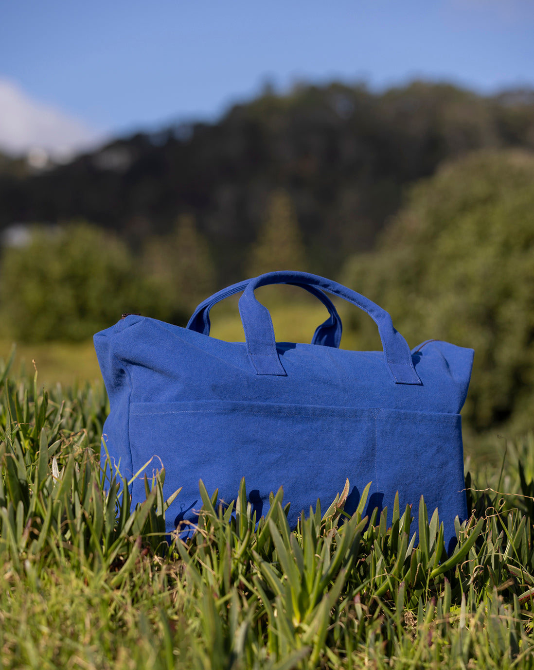 Contrast cotton weekender bag agean