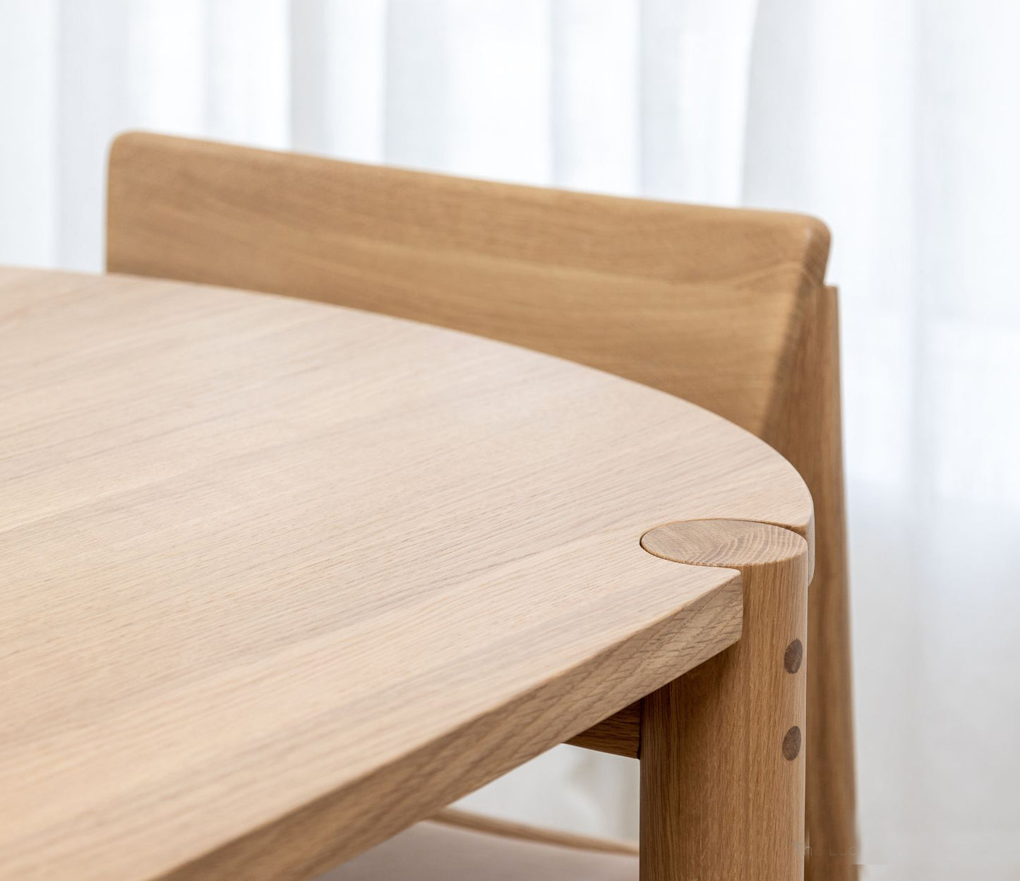 Cove oak dining table natural 180cm