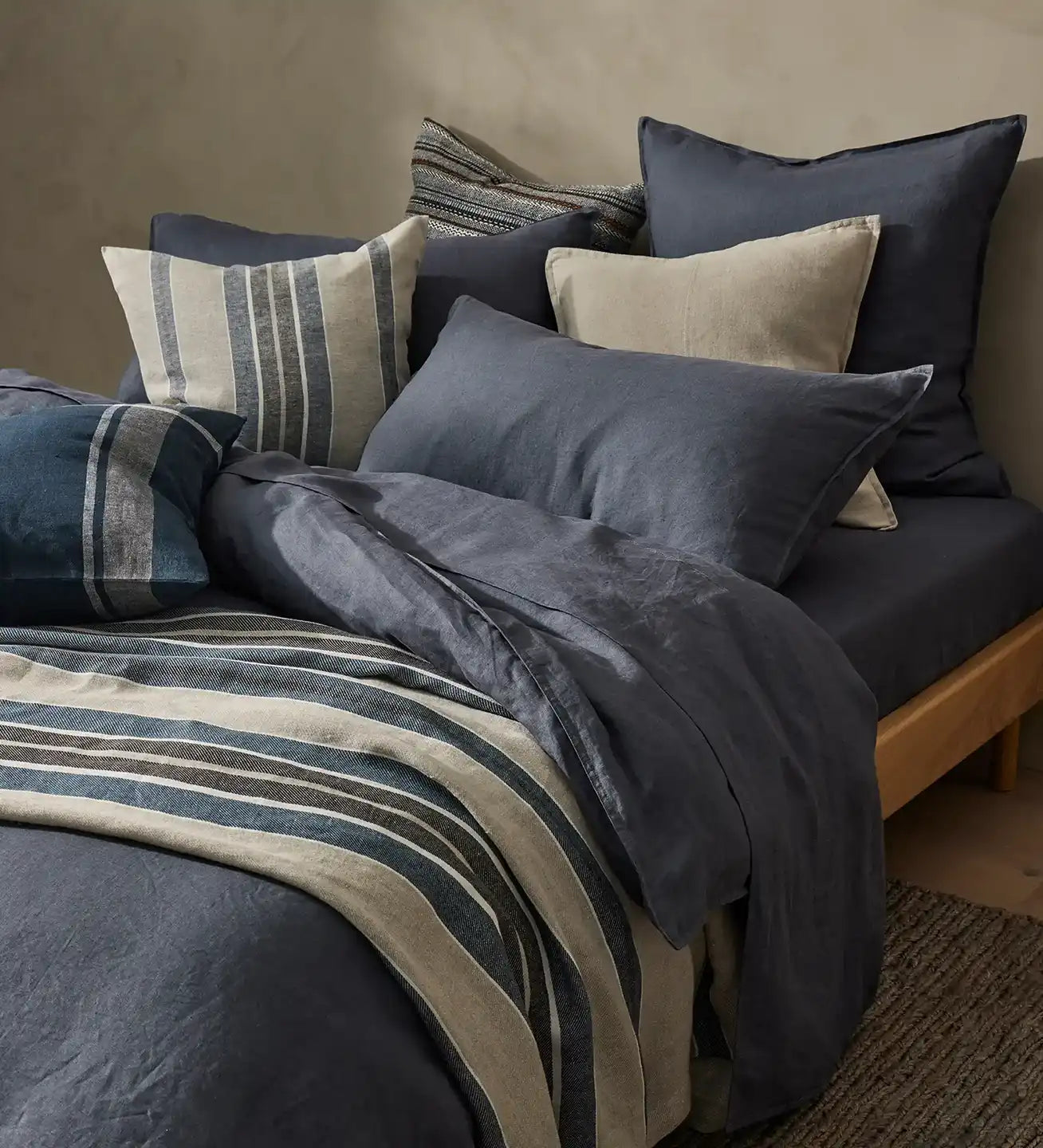 Dante linen cushion cover denim 50cm
