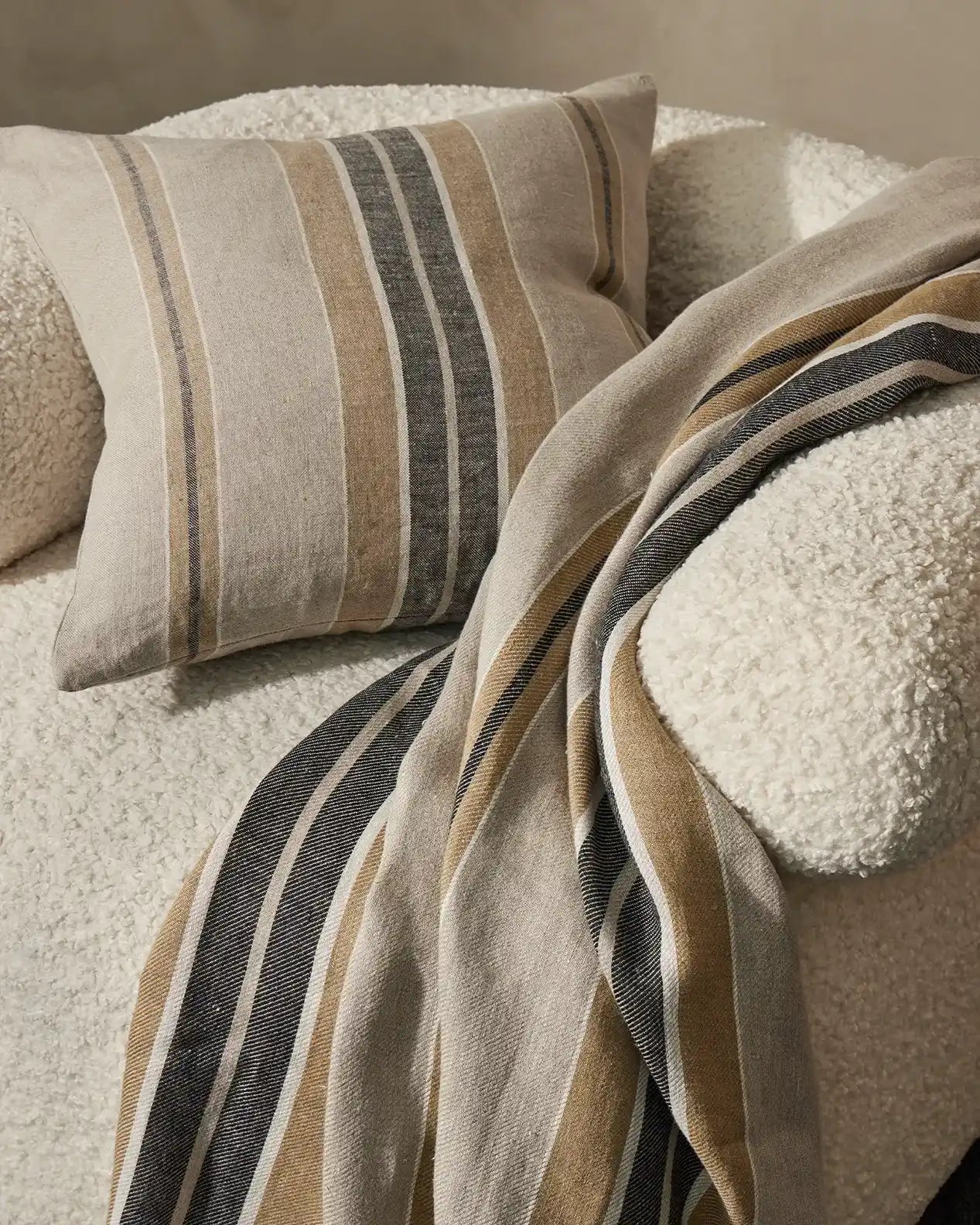 Franco linen bed throw clay 150 x 240cm