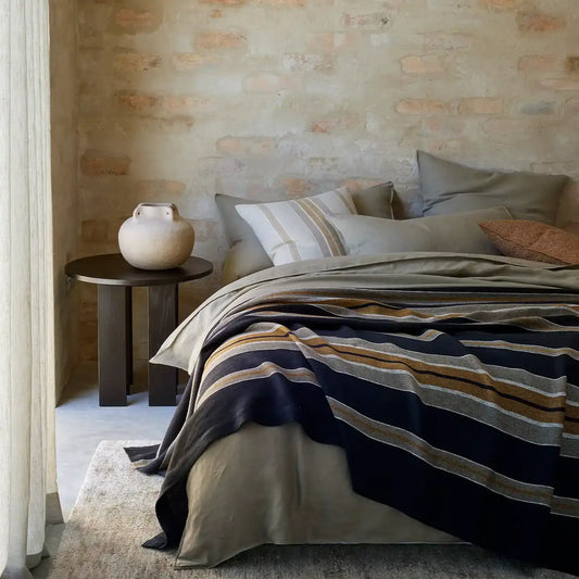 Franco linen bed throw shadow 150 x 240cm