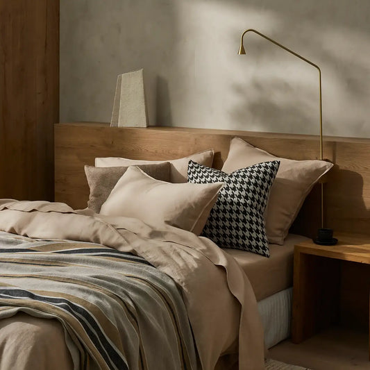 Boucle houndstooth cushion cover midnight 50cm