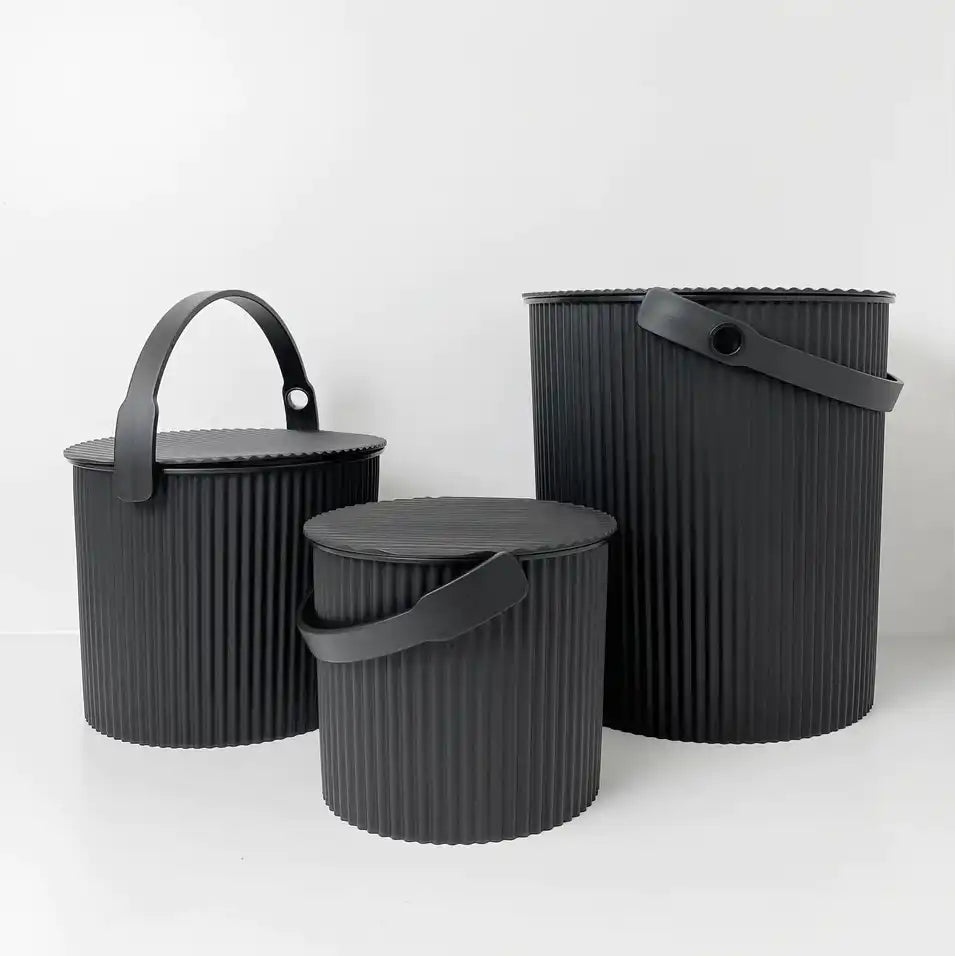 Super bucket 20 litres black XL