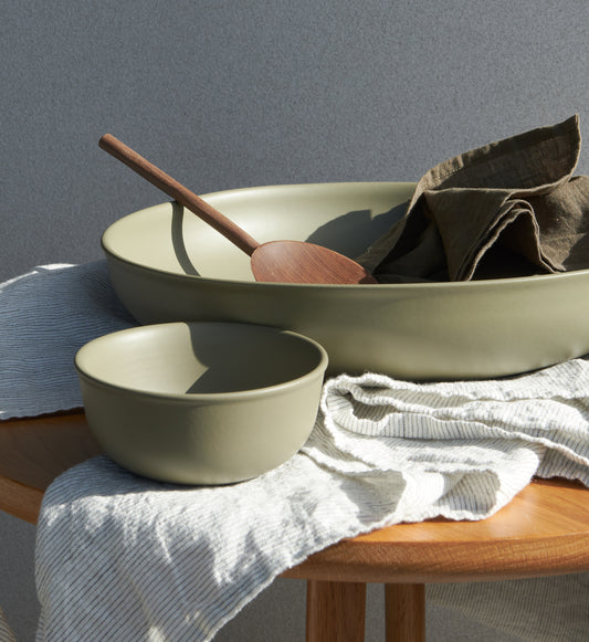 Halo large low serving bowl 36cm fennel