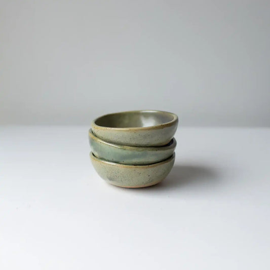 Lil ceramics olive bowl 10cm kelp