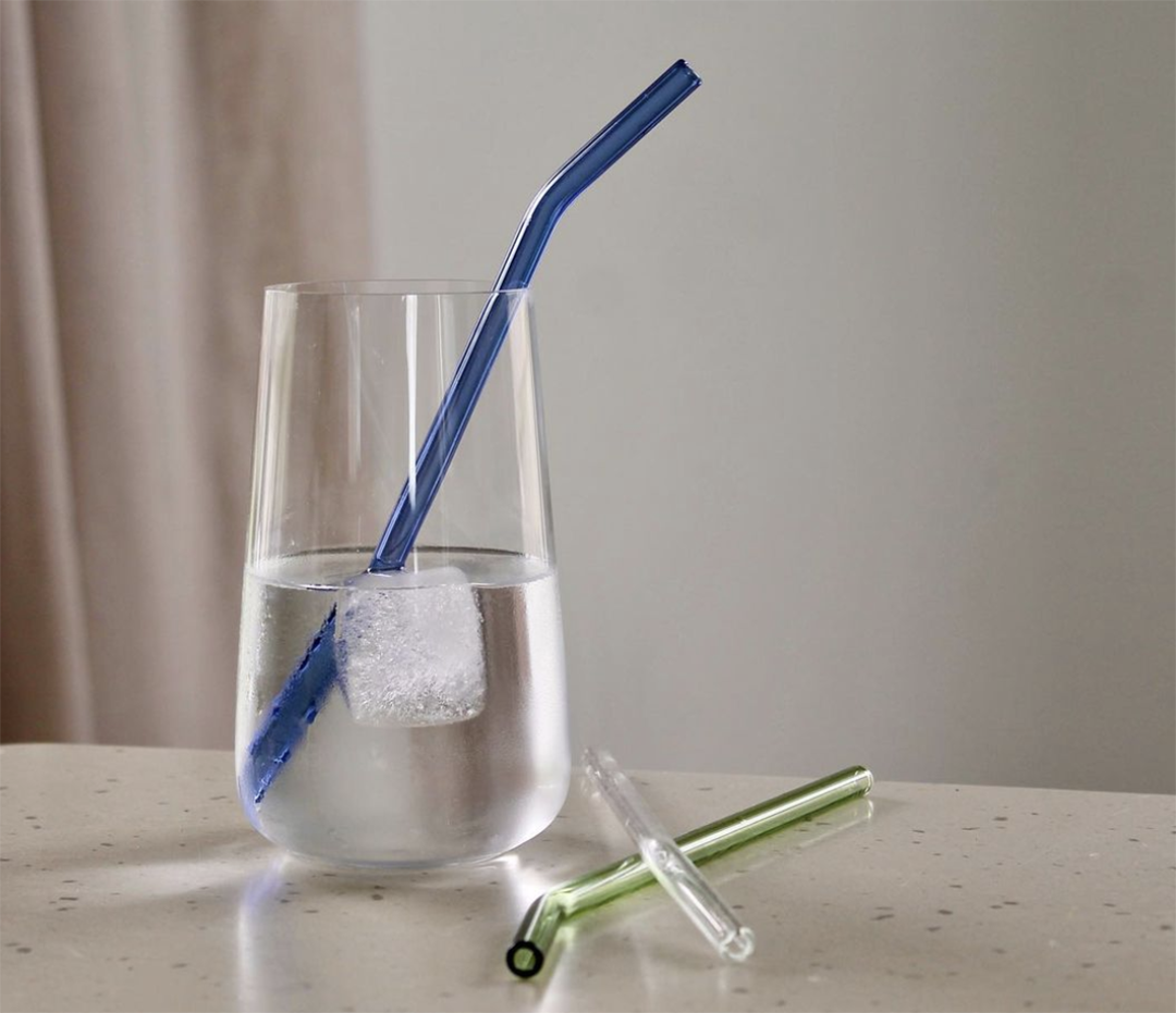 Multi coloured glass drinking straw set (6)