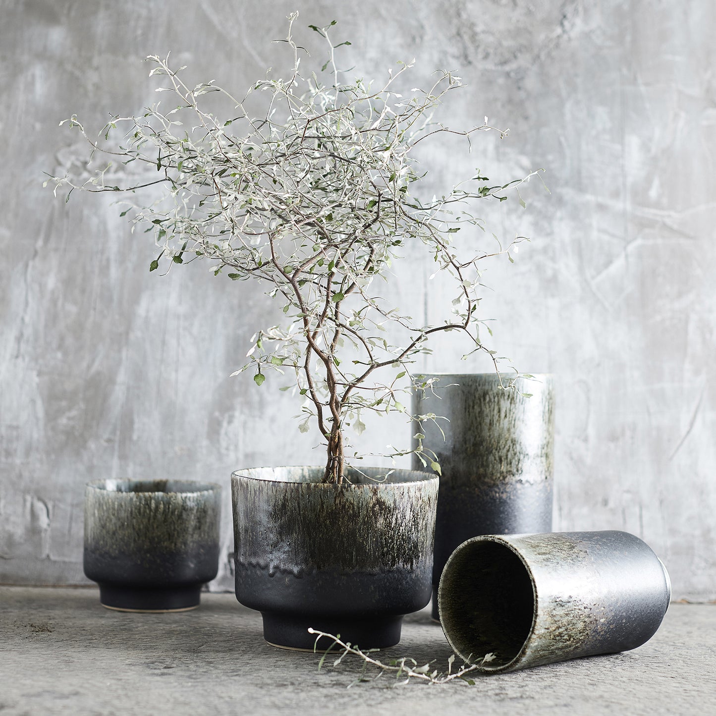 Muubs Lago stoneware pot forest green 16cm