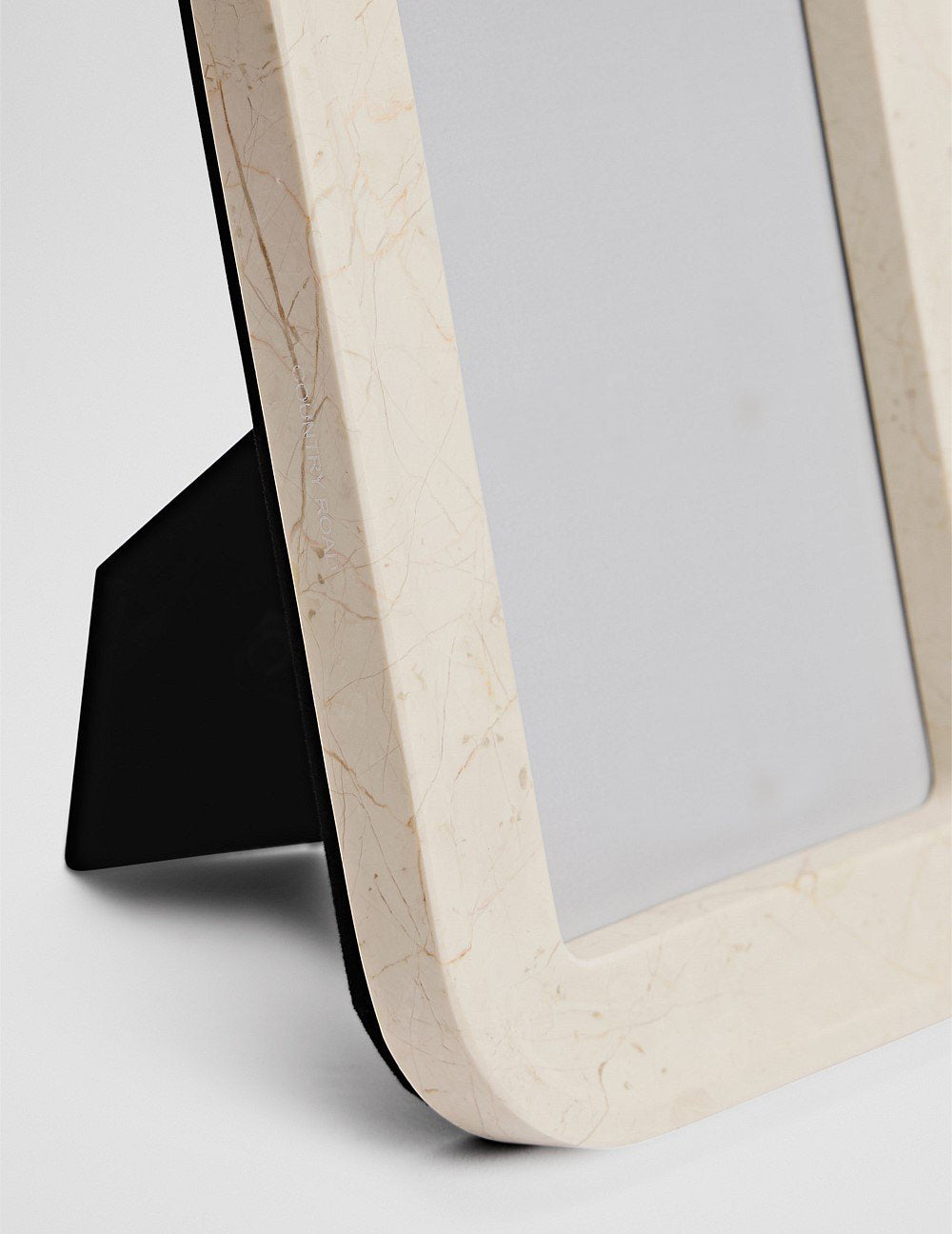 Natural marble frame 4 x 6”