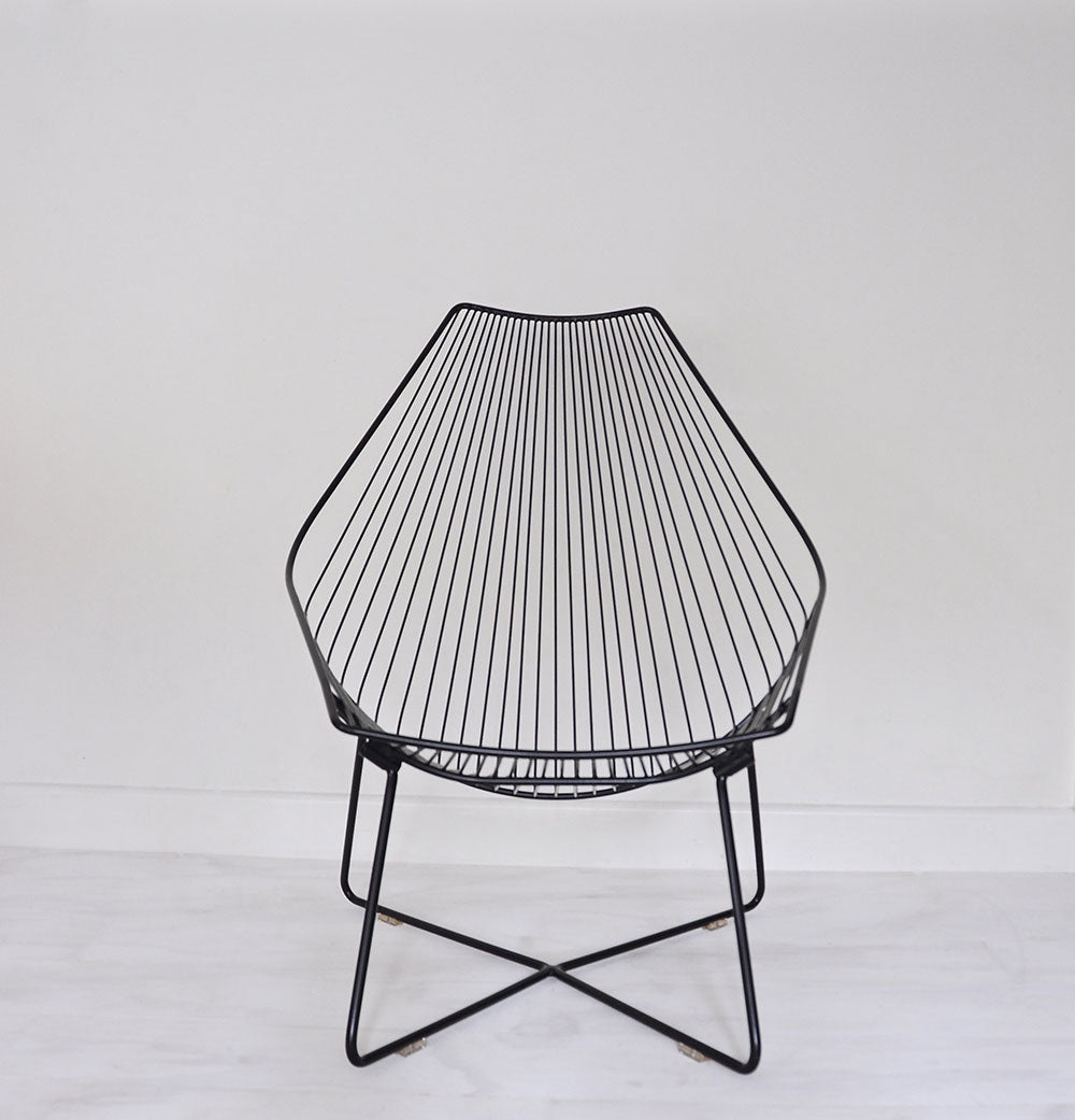 Piha wire lounge chair
