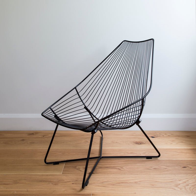 Piha wire lounge chair