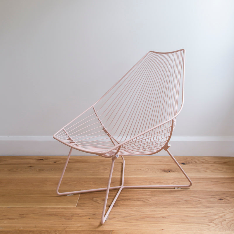 Piha wire lounge chair