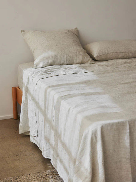 Pinstripe linen fitted sheet pepper & chalk