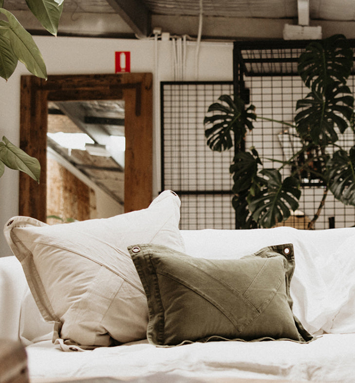 Pony Rider Lil Highlander X cushion cover 55 x 35cm khaki