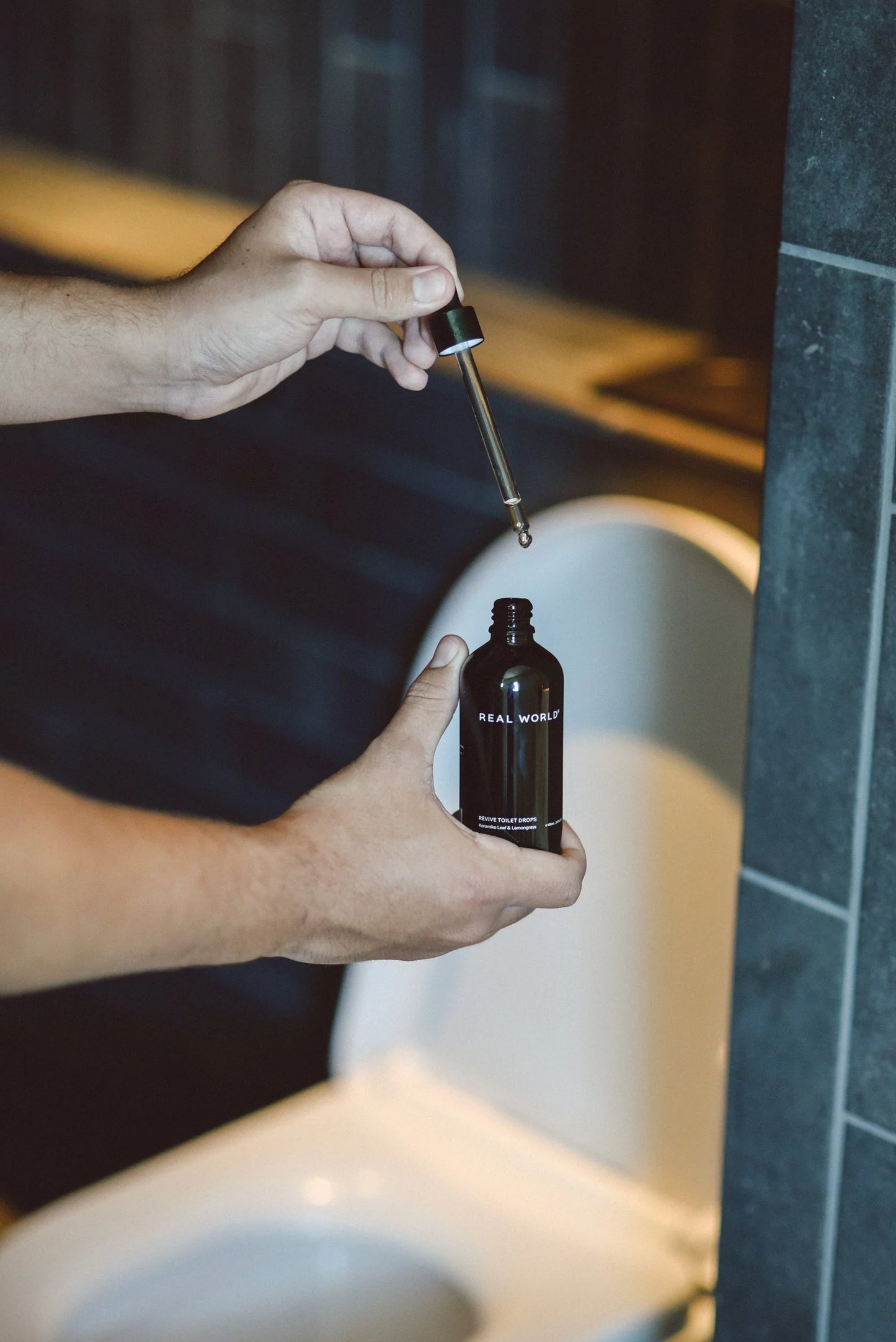 Real World koromiko & lemongrass toilet drops