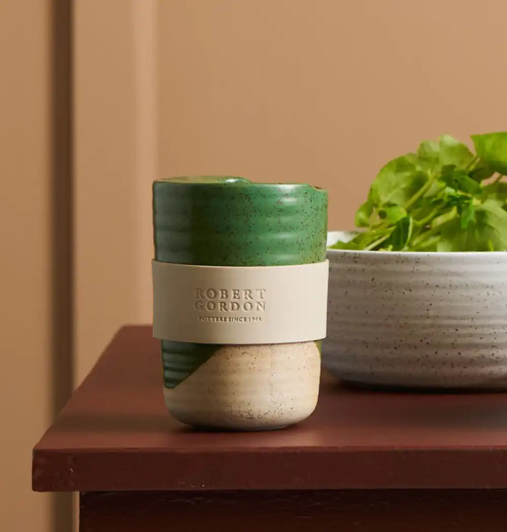 Stoneware travel mug green 350ml