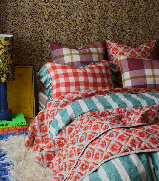 SOW Edie retro floral double sided linen quilt