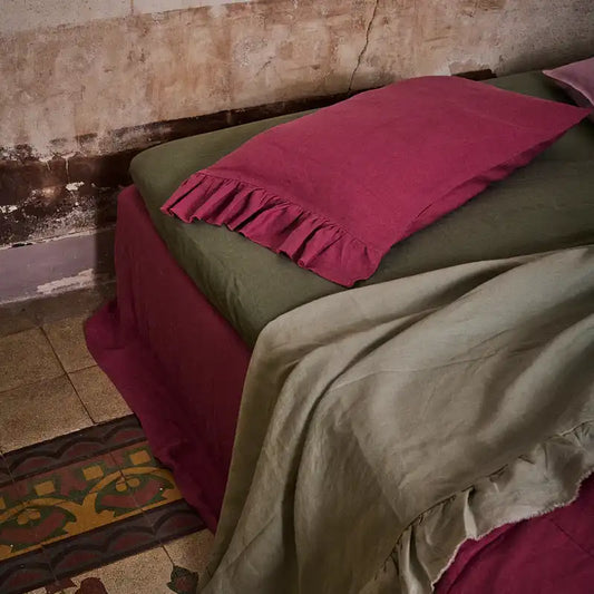 SOW linen pillowcase set with ruffle fuchsia