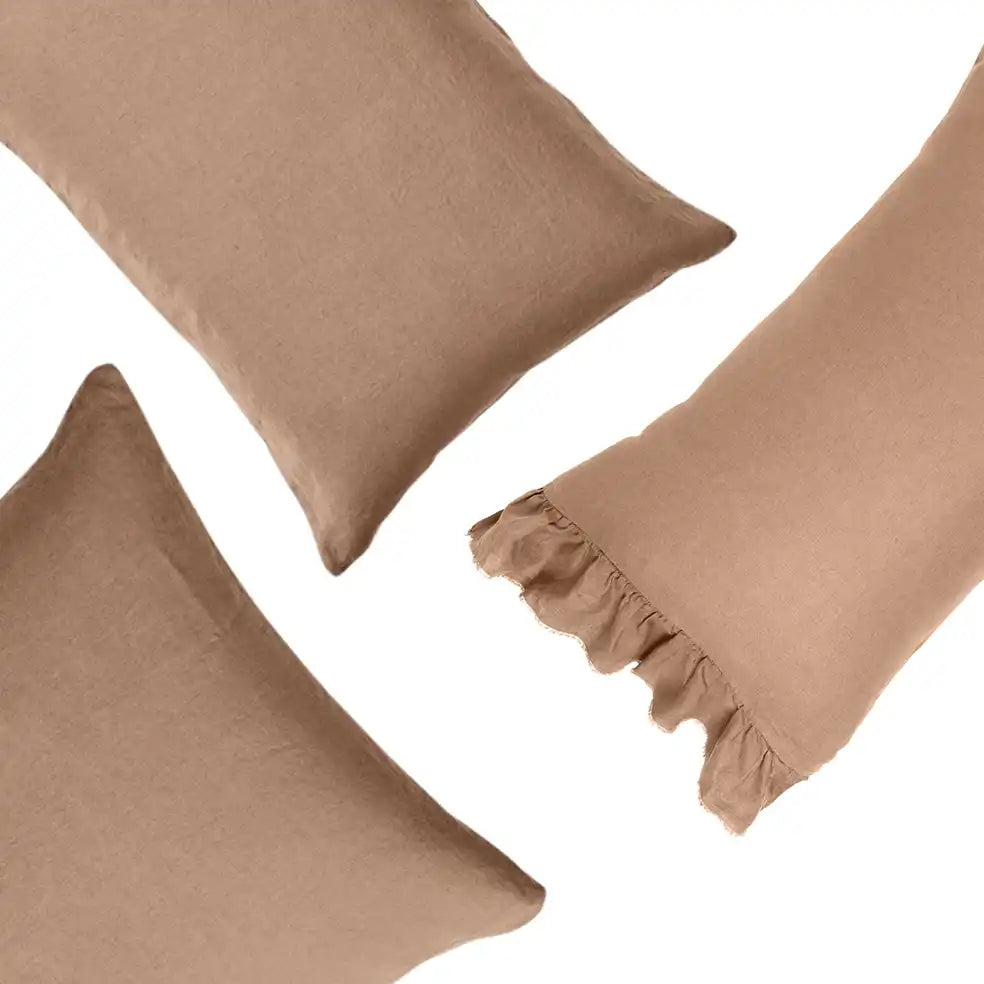 SOW linen pillowcase set with ruffle latte