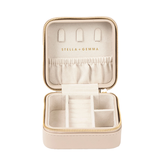 Small square quilted jewellery box 10cm putty