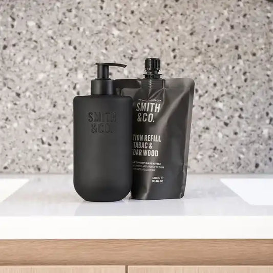 Smith & Co hand and body lotion refill tabac & cedarwood