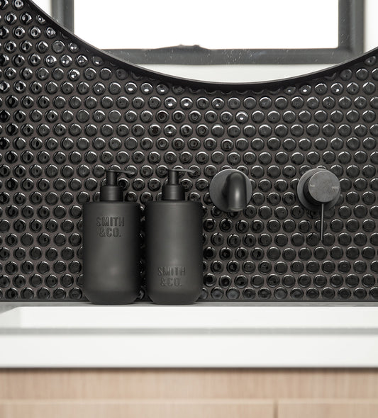 Smith & Co hand and body wash 400ml tabac & cedarwood