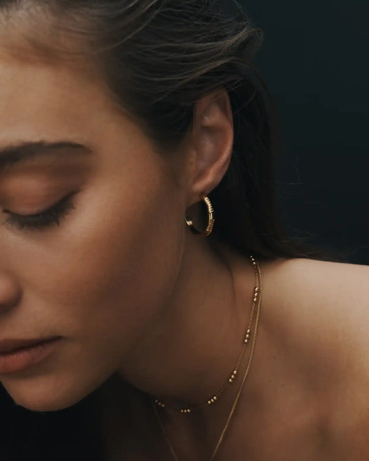 Temple of the Sun Alba station necklace gold