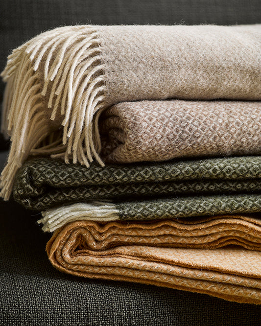 Littano merino blend throw latte 130 x 180cm