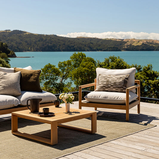Outdoor Lonsdale floor rug olive