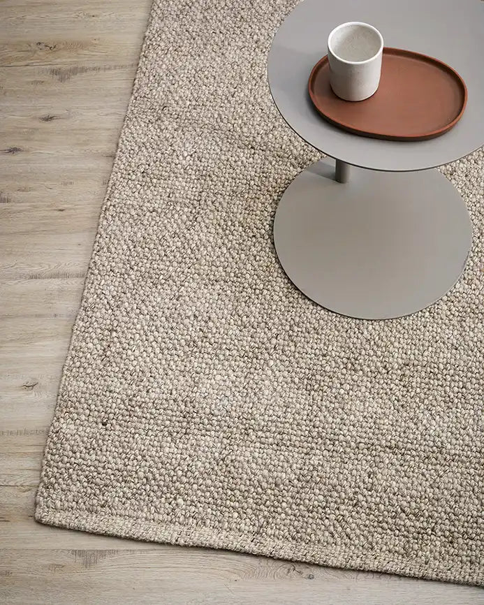 Nebraska wool blend rug pebble