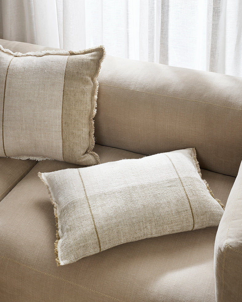 Oliver linen cushion cover sand 40 x 60cm