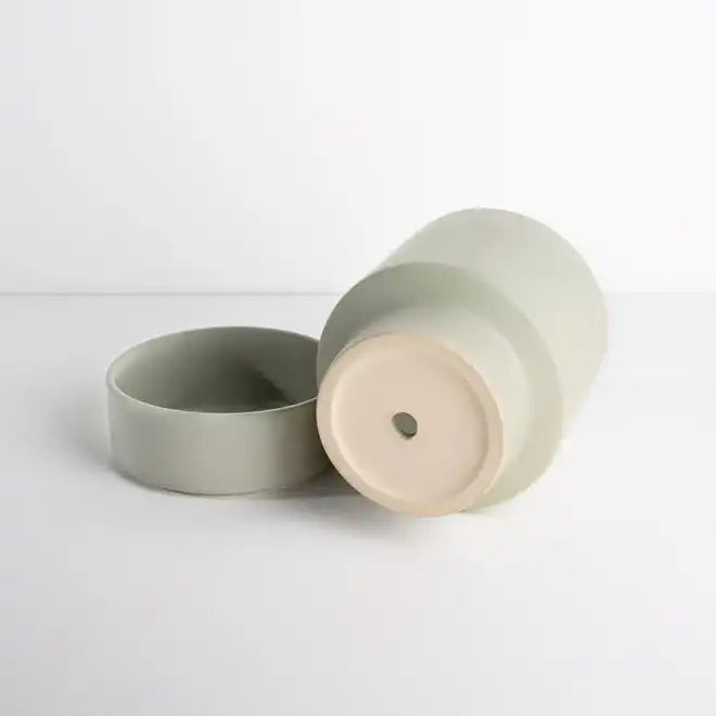 Billie planter 22cm sage