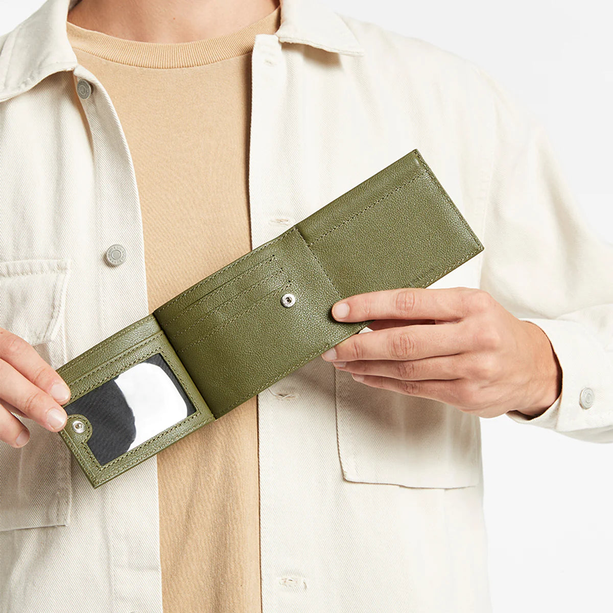 Noah leather wallet khaki