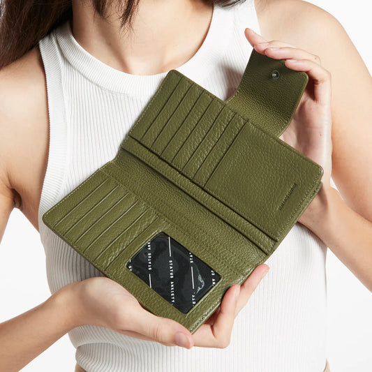 Ruins leather wallet khaki