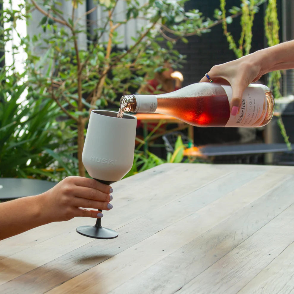 Huski stemmed wine tumbler pink 355ml