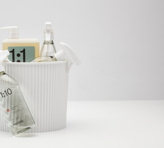 Super bucket 8 litres white medium