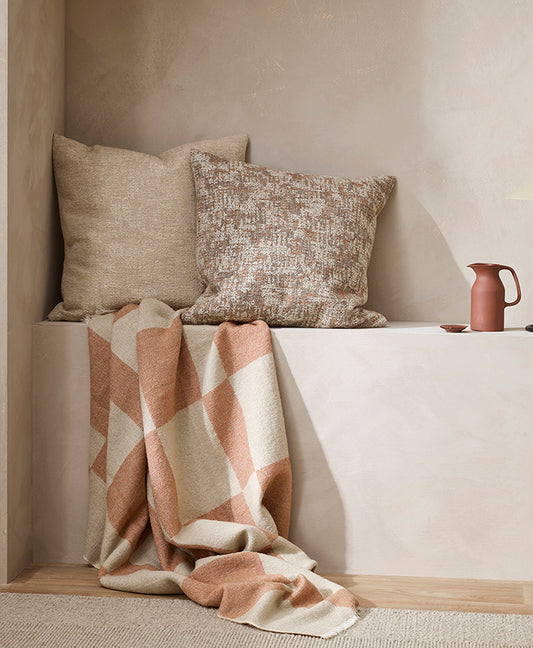 Winton wool blend throw coral 130 x 170cm