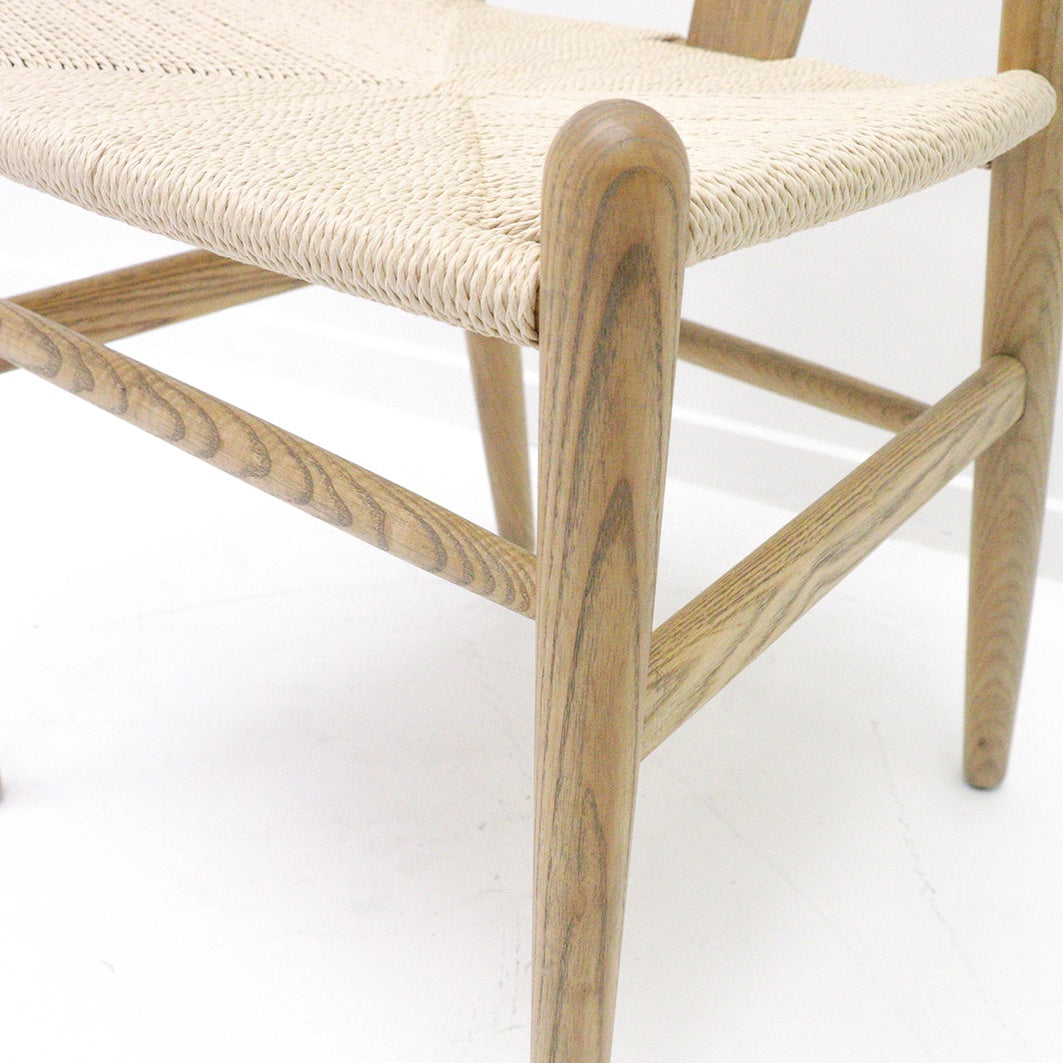 Wishbone oak chair natural