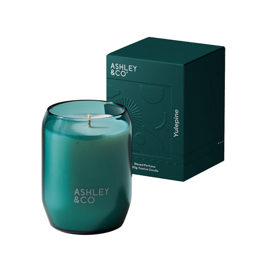 Fresh from the forest, the Christmas Edition candle is here. An atmospheric scent of Siberian Pine, sage, coriander, saffron and the warmth of oud wood.   Individually hand poured in a limited-edition teal-coloured hand blown glass vessel.  Size: 310g  Burn time: 40-45 hours  Beautifully presented in a gift box, a great present for yourself or someone special.
