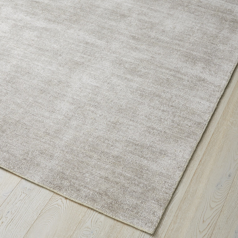 Weave Almonte bamboo silk & wool rug oyster 200 x 300cm