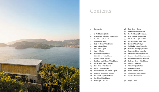 Beautiful Beach Houses: Living in Stunning Coastal Escapes book