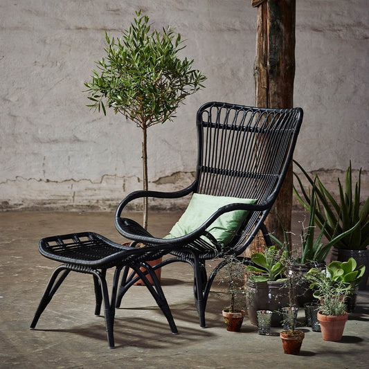 Sika rattan high back chair black